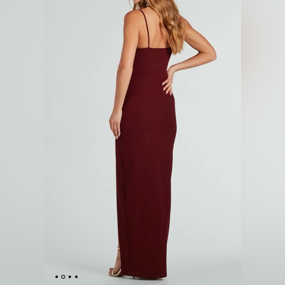 Burgundy Fran Formal Crepe Sweetheart Long Dress - Picture 4 of 7